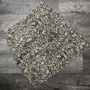 Geoffrey Beene Sport Stretch Mini Skirt Size 2